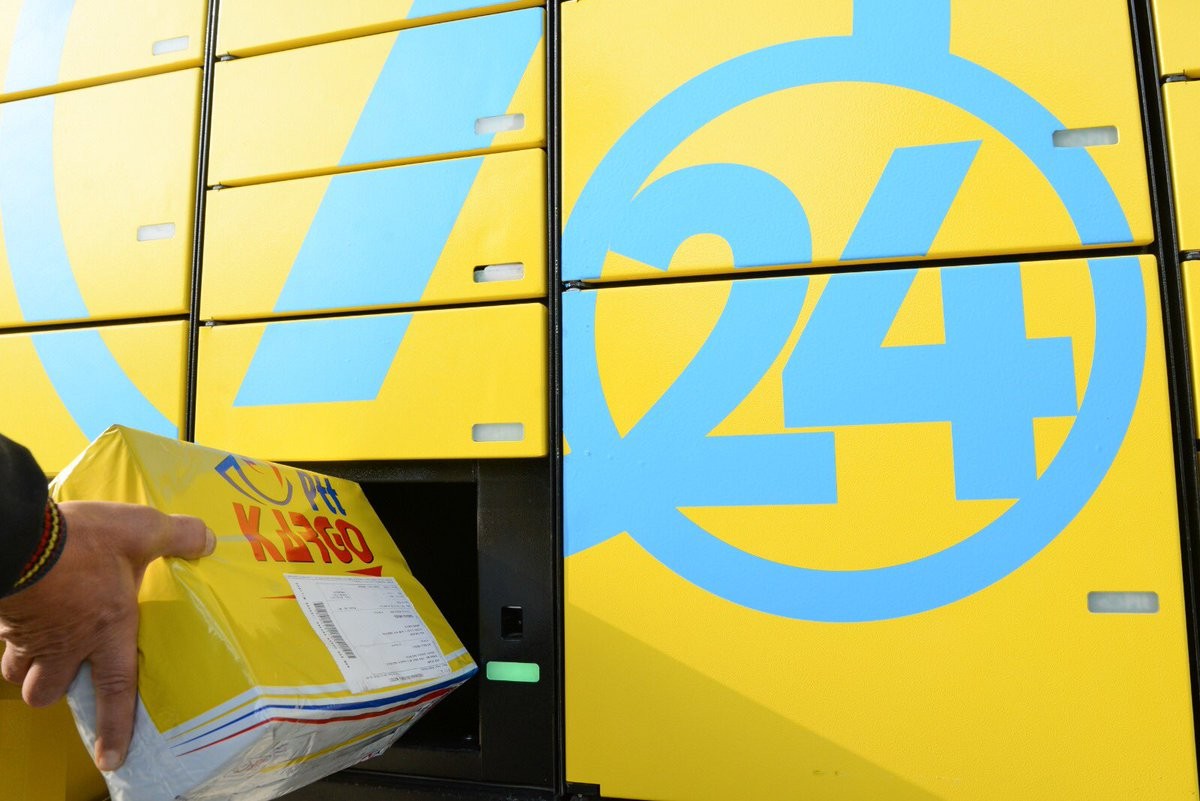 PTT’nin akıllı cihazla kargo teslimi yaygınlaşıyor