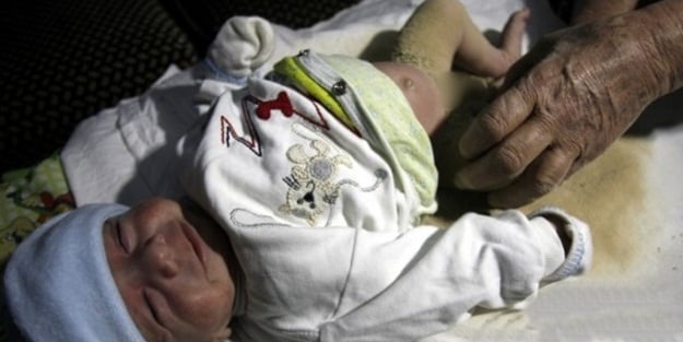 Pudra yerine toprak kullanıyorlar