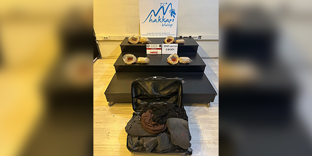 Pul biberlerin içinde ele geçirilen şoke etti!