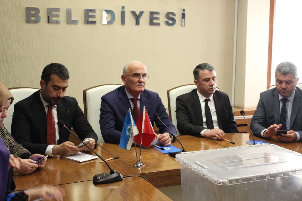 Pursaklar Belediyesinin yeni başkanı Ertuğrul Çetin oldu 