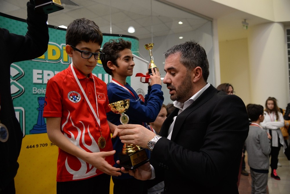 Pursaklar Satranç Turnuvasına büyük ilgi 