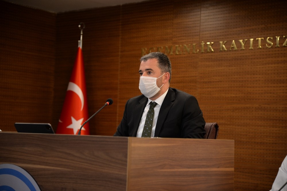 Pursaklar’da sosyal mesafeli meclis toplantısı 