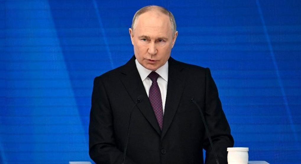 Putin dünyaya seslendi! Hepinizi vurabilecek silahlarımız var