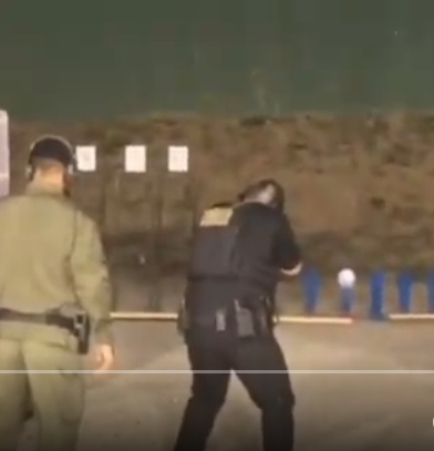 Putin dünyayı şaşırttı! Çeçen askerin atış yaptığı sırada...