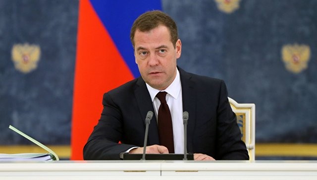 Putin, Medvedev'i güvenlik konseyi başkan vekilliğine atadı