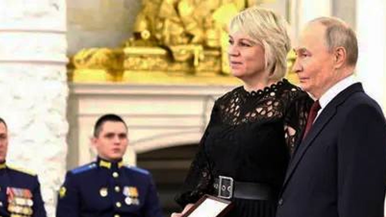 Putin: Rusya'yı kimse yenemez, güç ve silah gücü bizden yana! şok eden sözler!