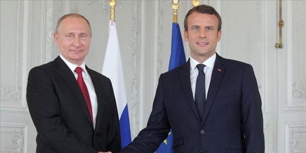 Putin ve Macron arasında önemli görüşme