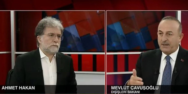 Putin ve Zelenskiy Türkiye'de görüşecek mi? Bakan Çavuşoğlu canlı yayında açıkladı