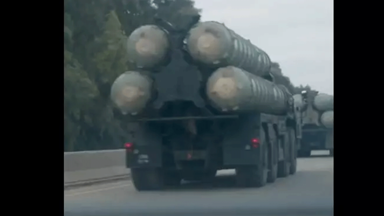 Putin'den dikkat çeken hamle! S400 konvoyu görüntülendi!
