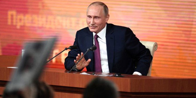 Putin'den 'Ne zaman evleneceksiniz?' sorusuna esprili yanıt