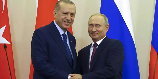Putin'den Türkiye'de doğal gaz merkezi açıklaması