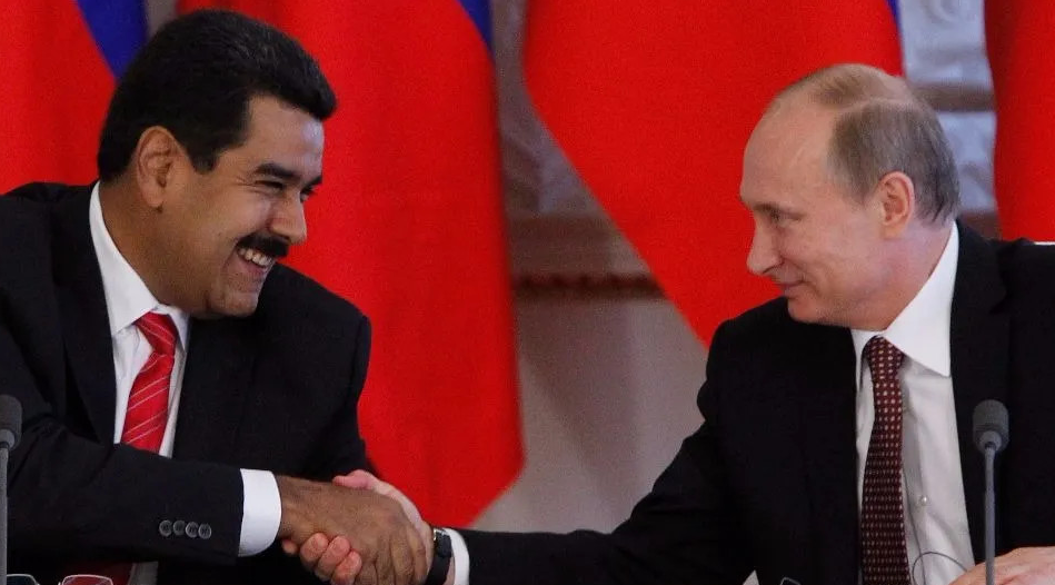 Putin'den yeniden seçilen Maduro'ya tebrik