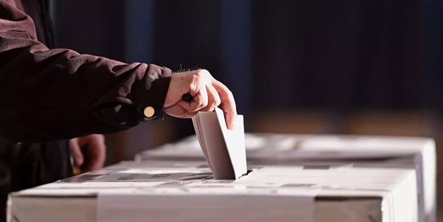 Putin'i mest edecek gelişme! Rusya'ya katılmak için referandum yapacaklar