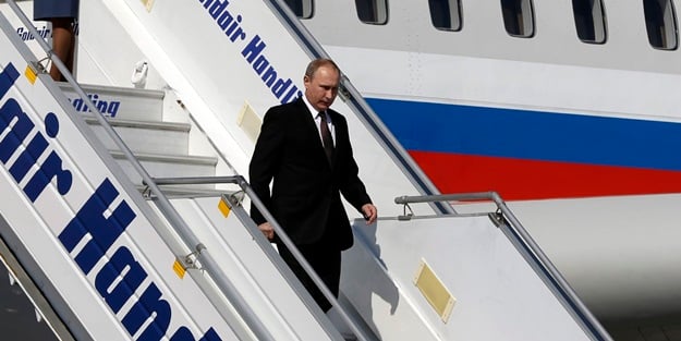 Putin'in uçağı Ankara'ya indi