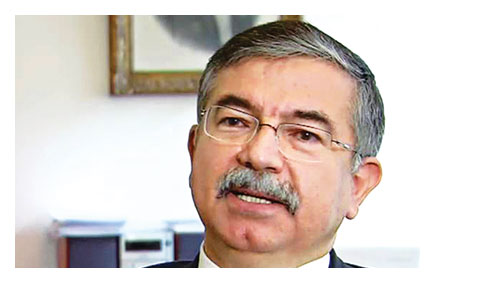 ‘PYD savaşçı değil propaganda peşinde’