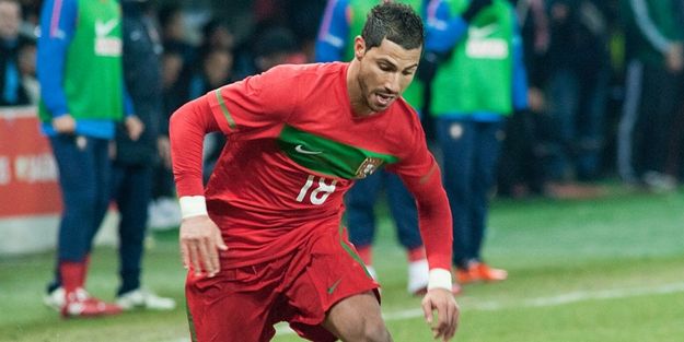 Quaresma'dan sürpriz imza