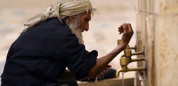 Rabbimiz, bizi kalbi büyük iyi adamlar ile karşılaştır
