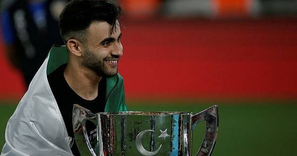 Rachid Ghezzal kimdir kaç yaşında kariyeri
