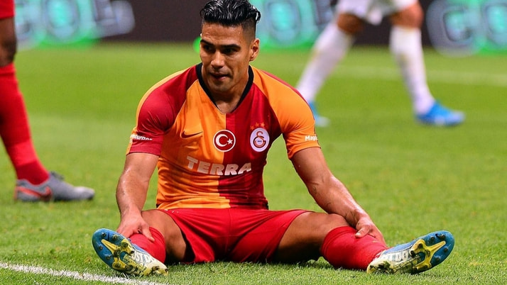 Radamel Falcao isyan bayrağını çekti