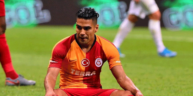 Radamel Falcao yine sakatlandı