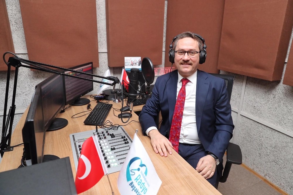 Radyo Başakşehir yayın hayatına başladı 