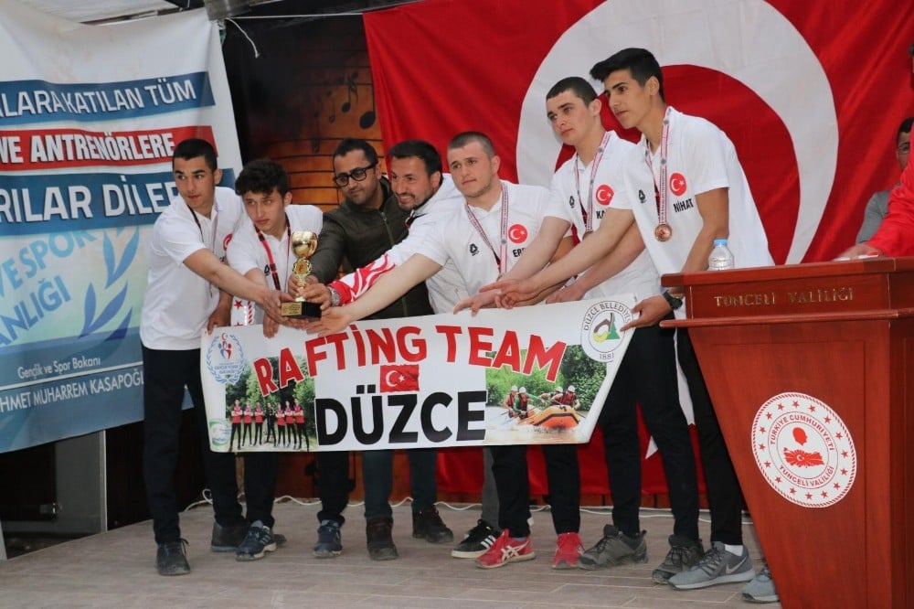 Rafting Düzce takımı tarihinde ilk kez Milli Takıma seçildi 