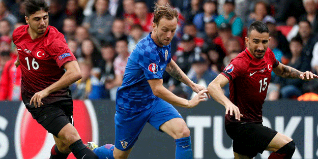 Rakitic'den Arda Turan hakkında flaş açıklama