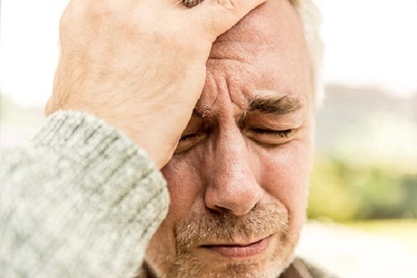 Ramazan ayında şikayetler artıyor! İşte, baş ağrısını hafifletmenin yolları