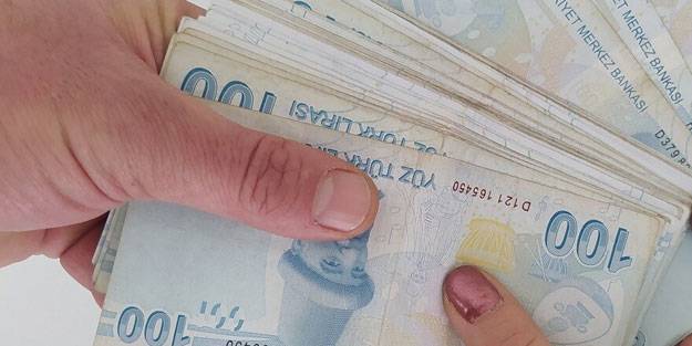 Ramazan Bayram ikramiyesi 2022’de ne kadar verilecek? Emekli bayram ikramiyesi 2000 TL mi olacak?