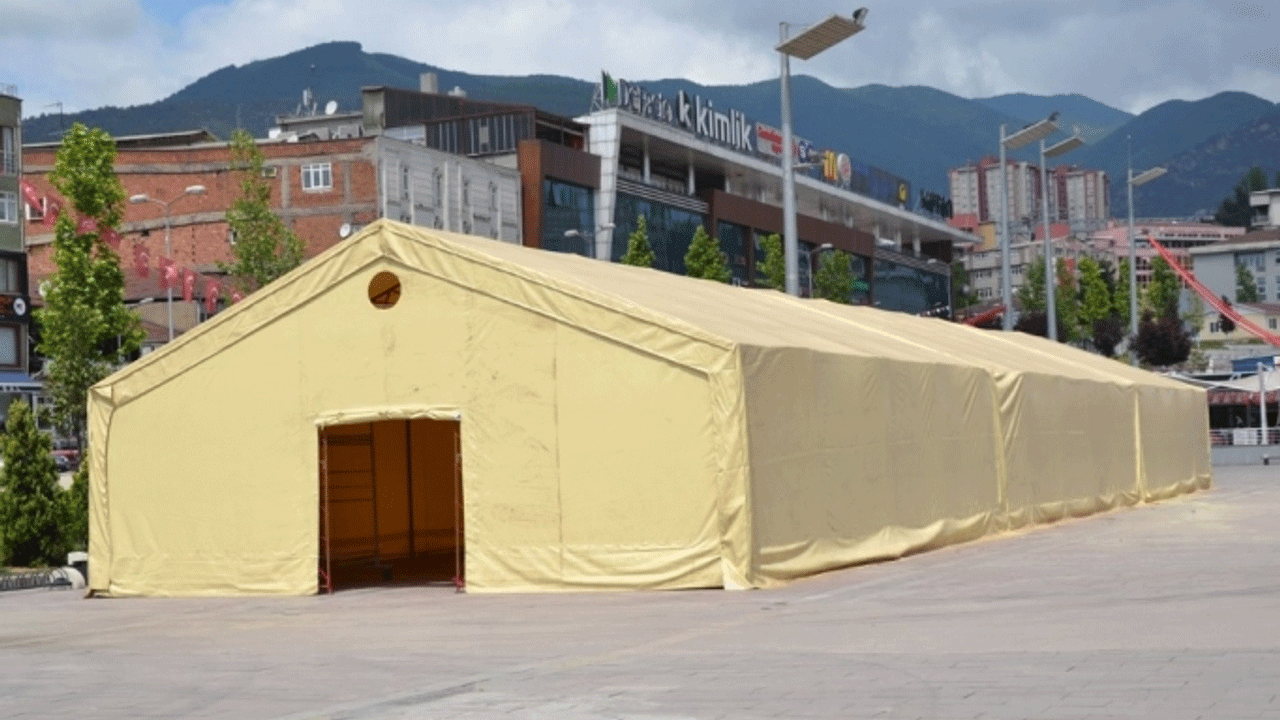 Ramazan boyunca her gün 2 bin kişiye sıcak yemek