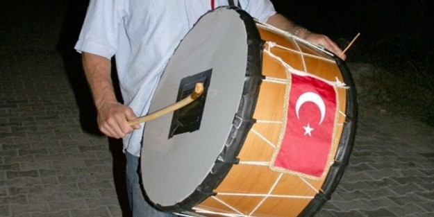 Ramazan davulcusunu sahur vakti vurdular