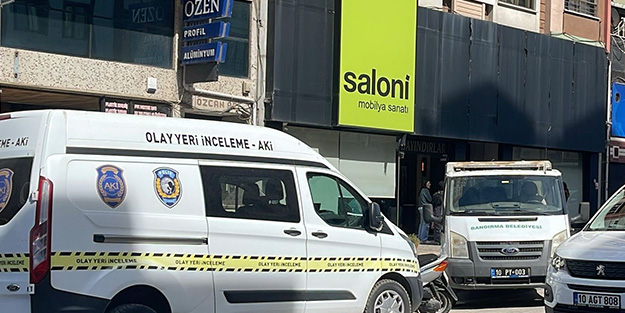 Ramazan günü feci olay! Cam silerken 6. kattan düşen kadın öldü