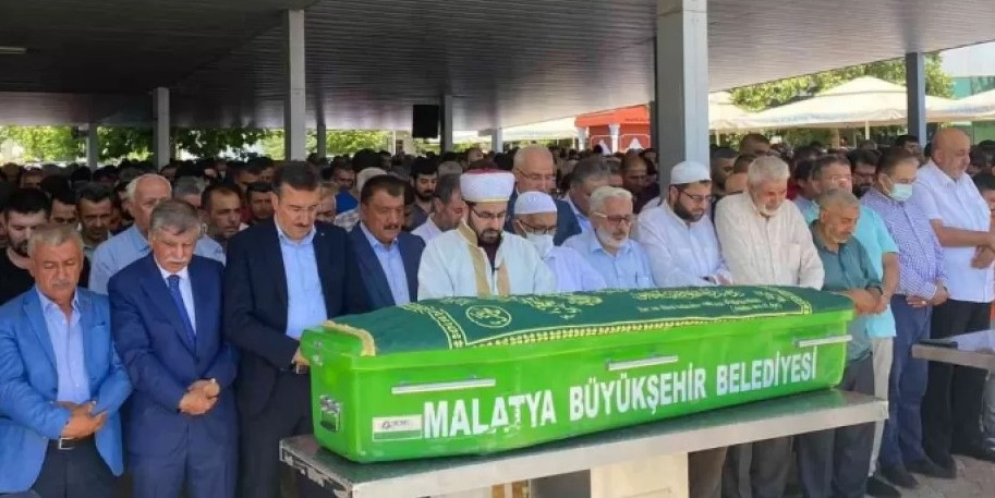 Ramazan Keskin Hoca dualarla uğurlandı