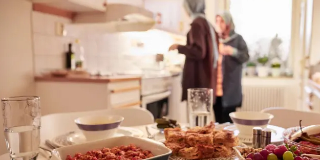 Ramazana hazır mısın? Ramazan başlıyor: Hangi yiyecekler oruç tutmaya yardımcı olur? İşte cevabı
