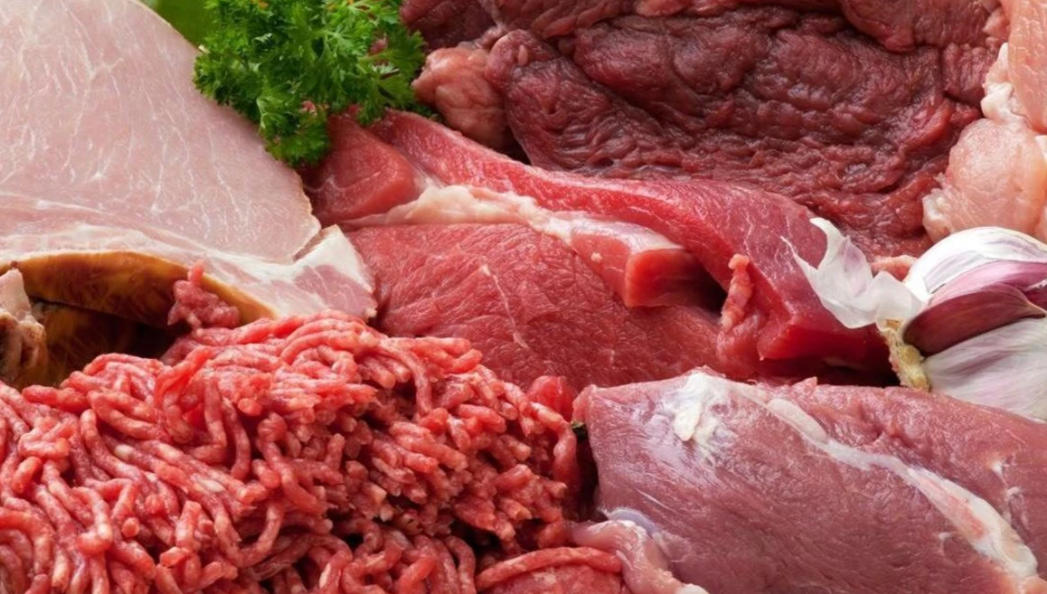 Ramazan'da 'ucuz et' vurgunu! Eş-dost seferberliği rafları kuruttu: İhtiyaç sahibi değil, stokçu kazanıyor