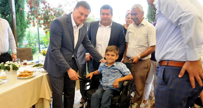 Ramazan'ın akülü araç sevinci