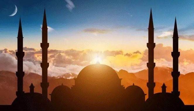 Ramazan’ın ilk günü camiler doldu taştı