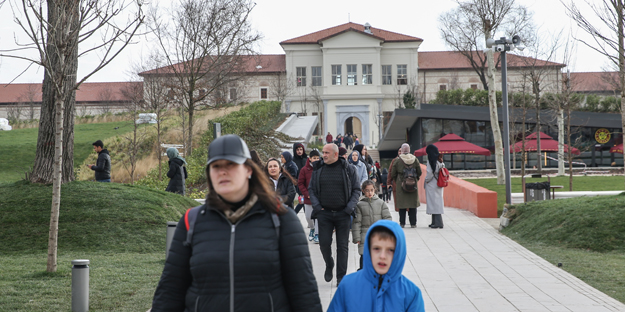 Rami Kütüphanesi 600 binden fazla kitapseveri ağırladı