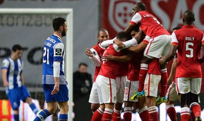 Rampazzo uyardı: Fener, savunmasına güvenmesin!