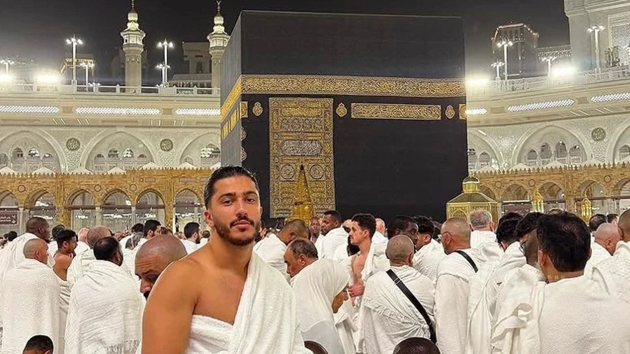 Rapçi Mero Almanya’da camide Kur’an okudu, herkes hayran kaldı!