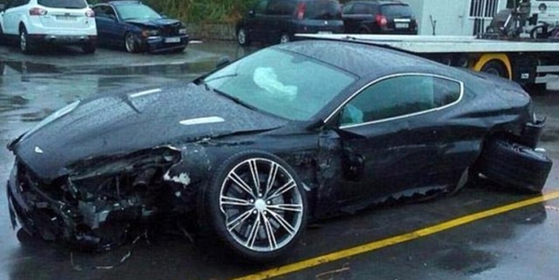 Yıldız futbolcu ölümden döndü!