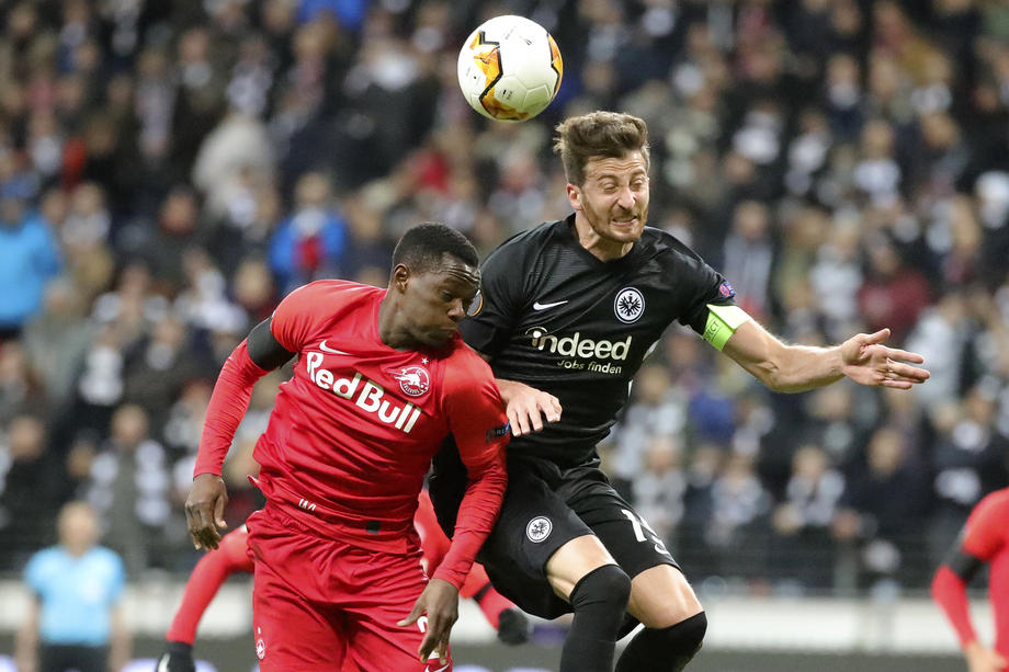 RB Salzburg - Eintracht Frankfurt maçına fırtına engeli 