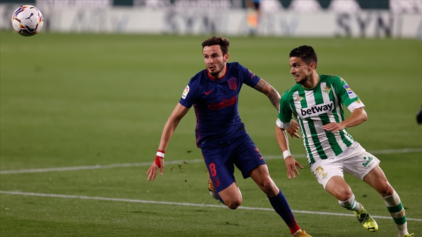 Real Betis deplasmanından beraberlikle dönen Atletico Madrid, liderliği geri aldı