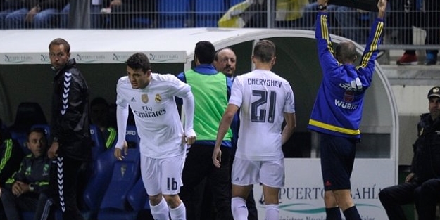 Real Madrid'e şok! Elendi