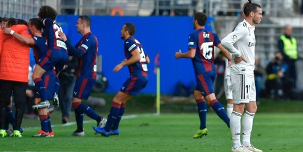 Real Madrid, Eibar karşısında fena dağıldı