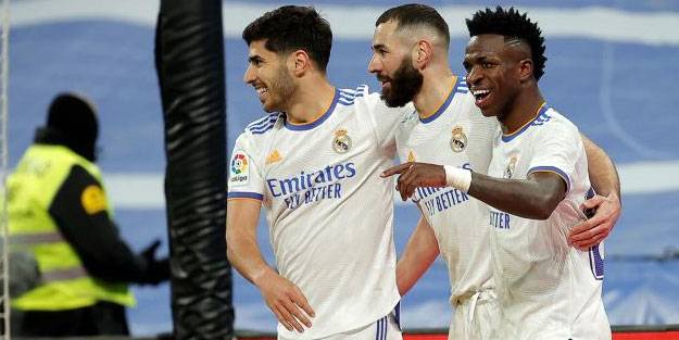 Real Madrid La Liga'da şampiyonluğa koşuyor