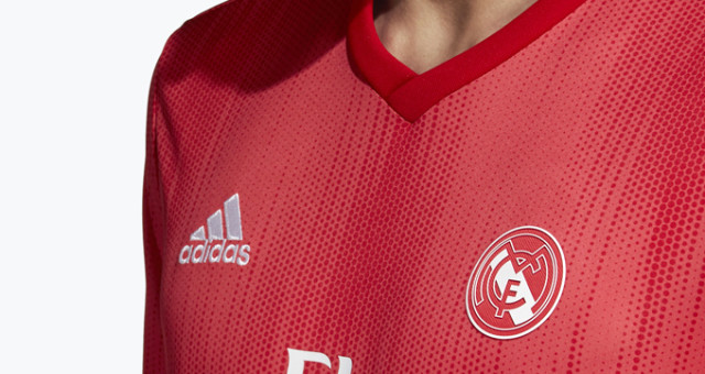 Real Madrid, Müslümanlar için logosunu değiştirdi