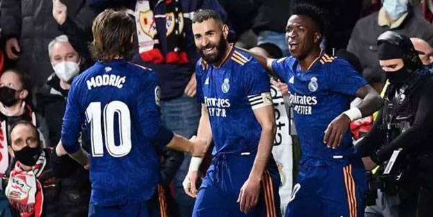 Real Madrid'i Karim Benzema sırtladı