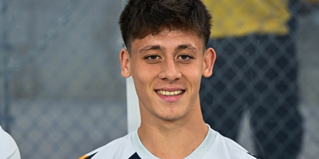 Real Madrid'in kafasına nihayet dank etti! Son beraberlik sonrası sinyali verdiler...