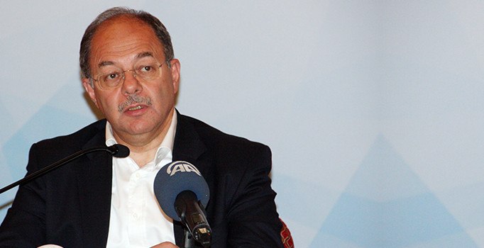 Recep Akdağ: Dünyanın ilk KKKA aşısını Türkiye üretecek